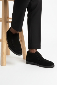 Bild 2 - 3/4 Länge Frontwinkel Schwarz